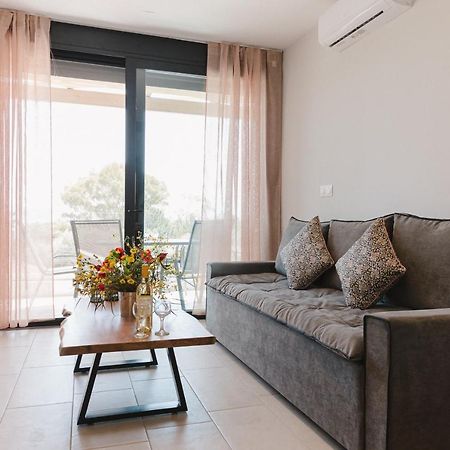 Ariti Luxury Apartment, ניקיאנה מראה חיצוני תמונה