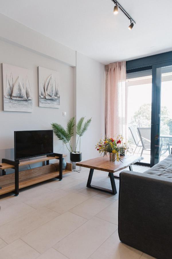 Ariti Luxury Apartment, ניקיאנה מראה חיצוני תמונה